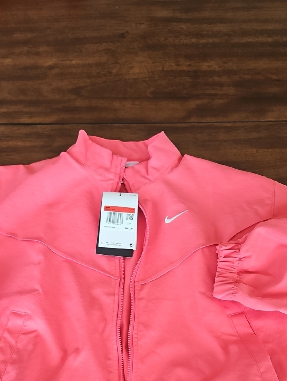 Nike Coral Pink Full-Zip Athletic Cropped Jacket with Swoosh